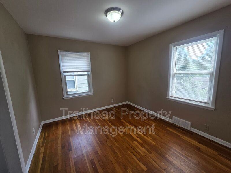1223 N Cottage St - Photo 7 of 12