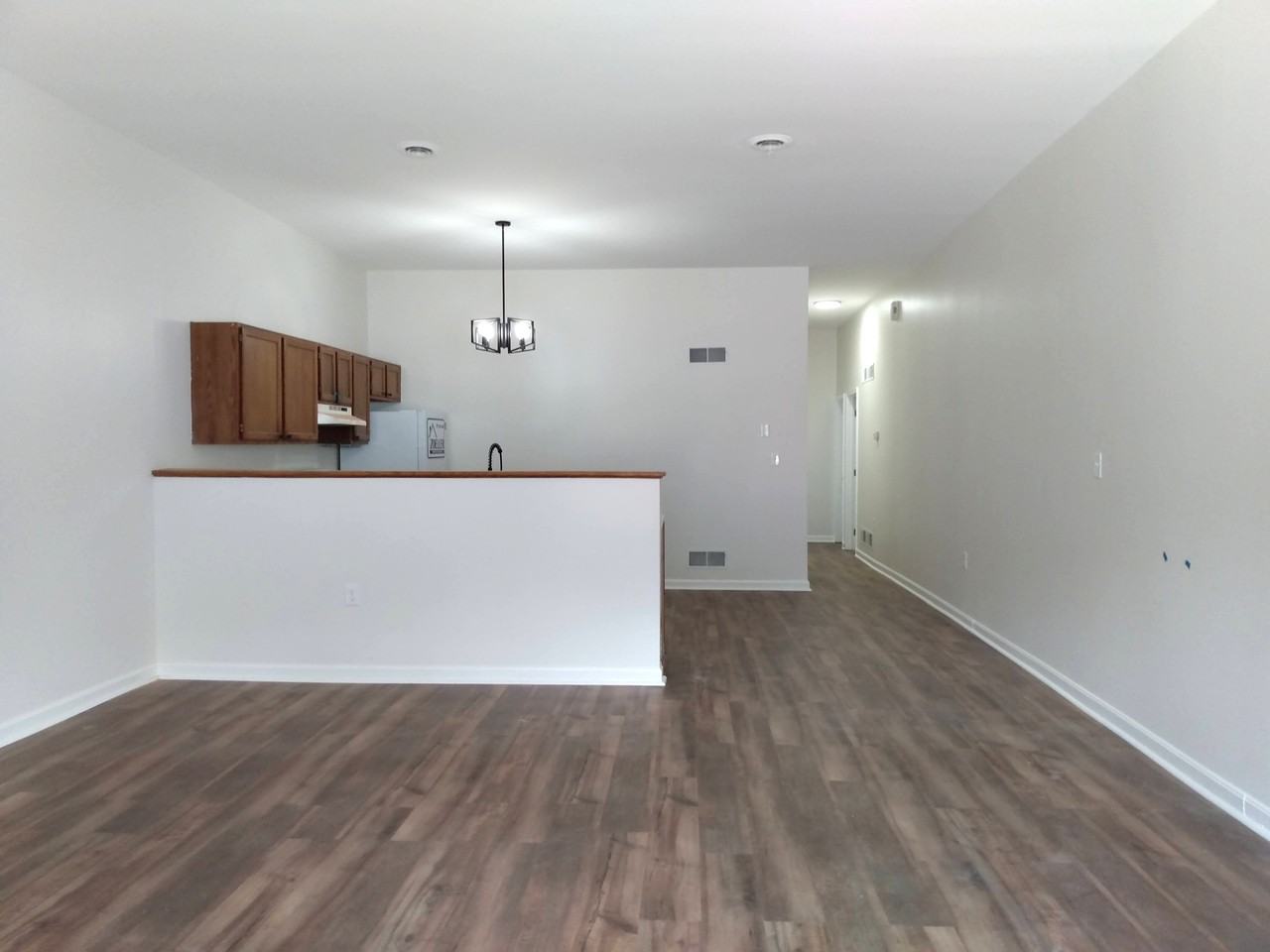 1400 Scotland Avenue - Photo 4 of 16
