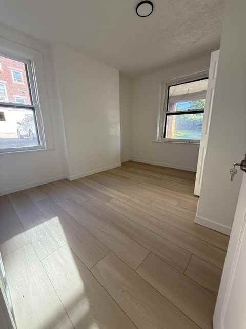 311 Hilton Place - Photo 5 of 11