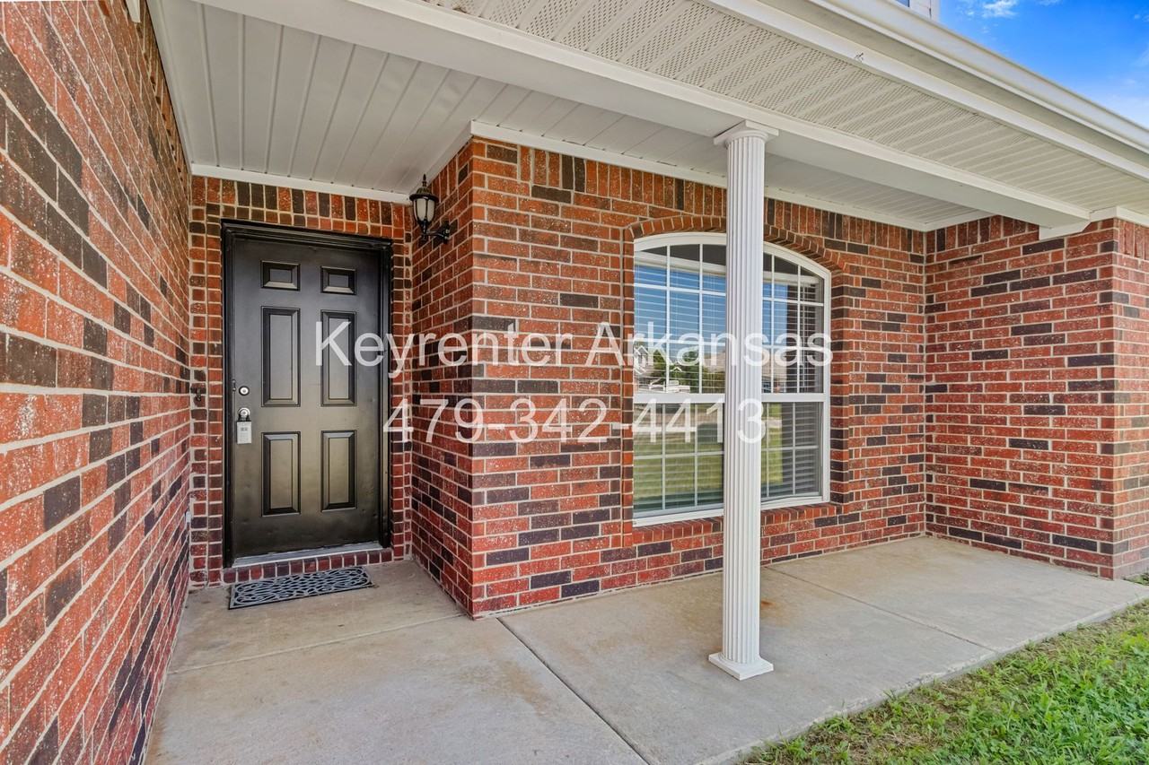 3805 Sw Carriageway Ave - Photo 4 of 29