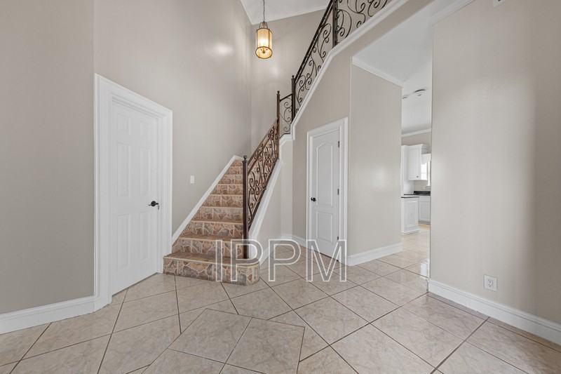 5601 Wild Persimmon - Photo 2 of 30