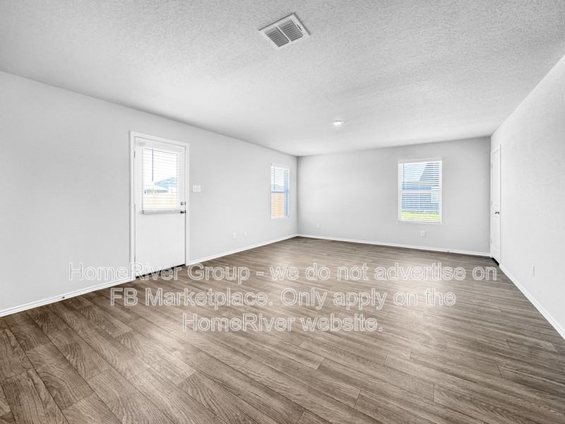 408 Jacks Pl - Photo 2 of 21