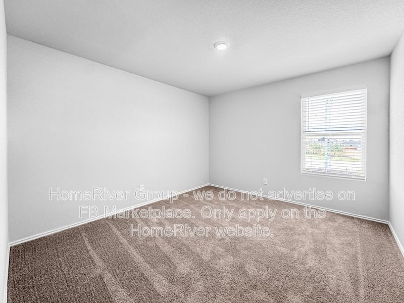408 Jacks Pl - Photo 5 of 21