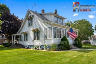 1007 13th Ave - Photo 1 of 1