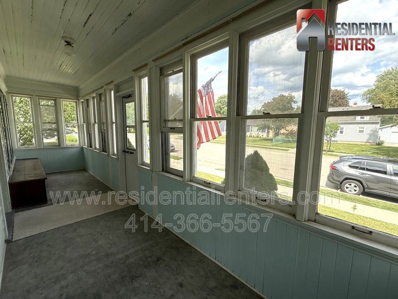 1007 13th Ave - Photo 5 of 22