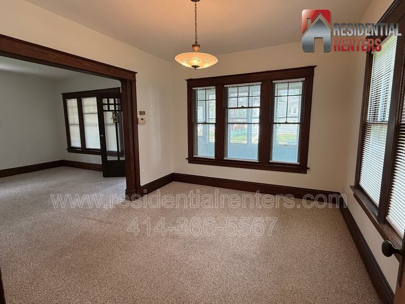 1007 13th Ave - Photo 6 of 22