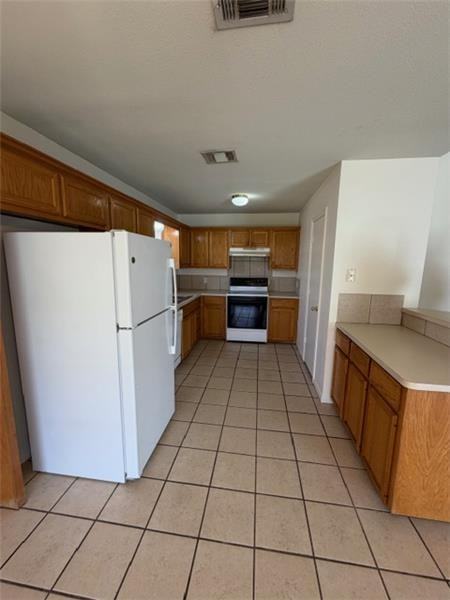 10152 Valencia Dr #B - Photo 7 of 21
