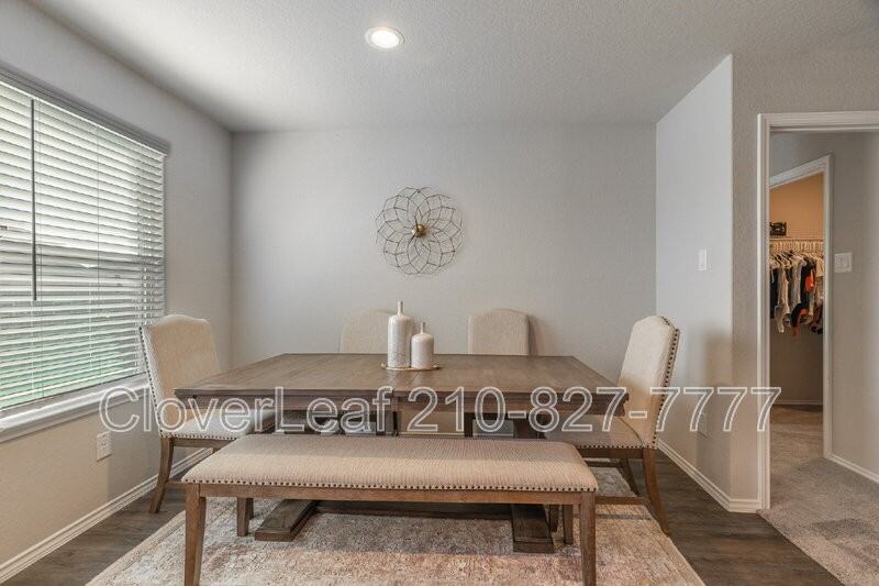 227 Stevens Smt - Photo 2 of 33