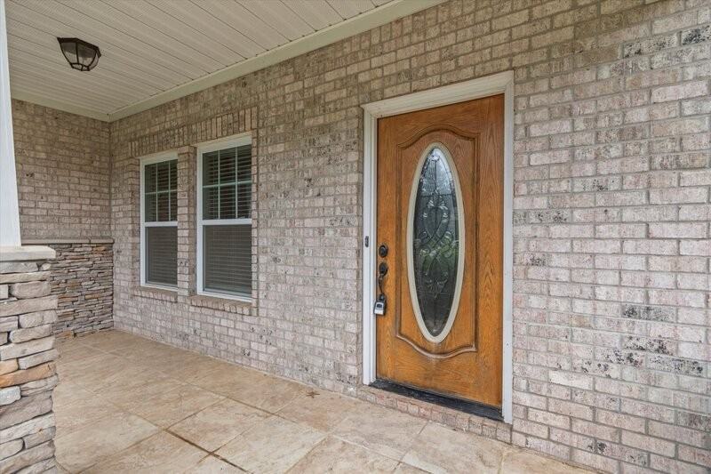 288 Big Oak Ln - Photo 2 of 39