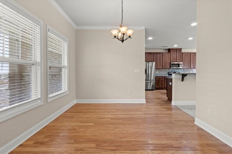 288 Big Oak Ln - Photo 5 of 39