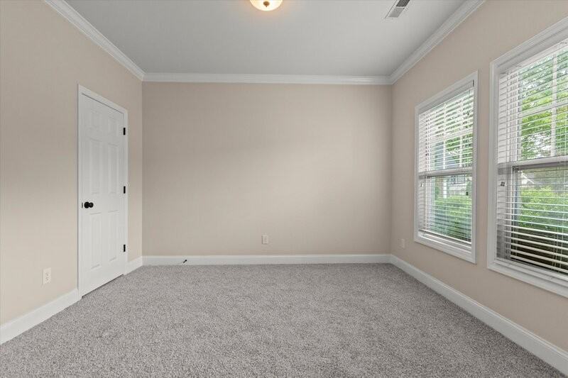 288 Big Oak Ln - Photo 6 of 39