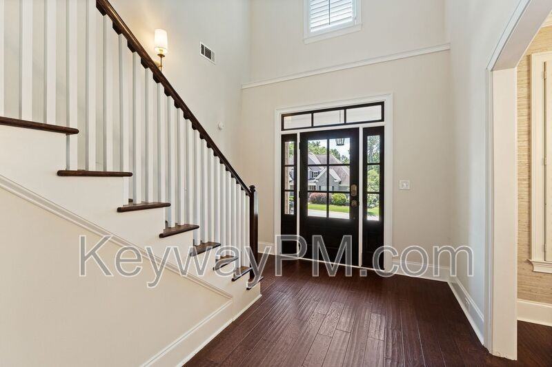 232 Dixon Ct - Photo 5 of 30