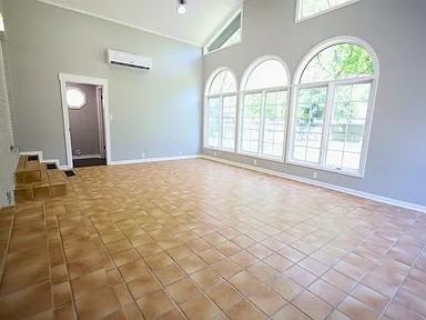 612 Circle Dr - Photo 2 of 38