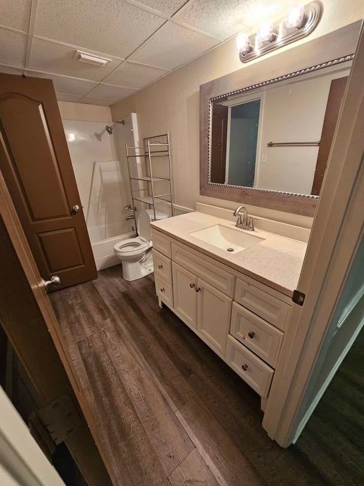 602 E South St #8 - Photo 5 of 5