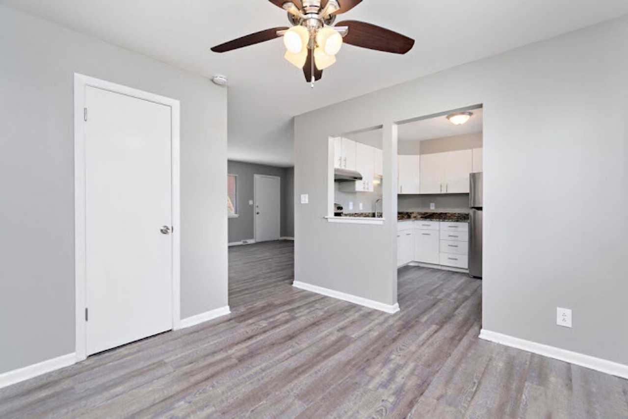 Chapel Hill KC Apartments LLC - Photo 4 of 9
