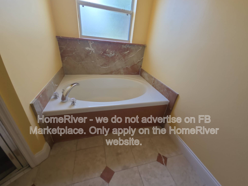 843 Americana Blvd Nw - Photo 4 of 16