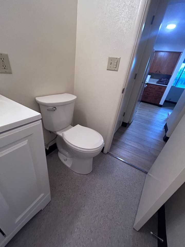 River Park Apartments - Photo 6 of 28