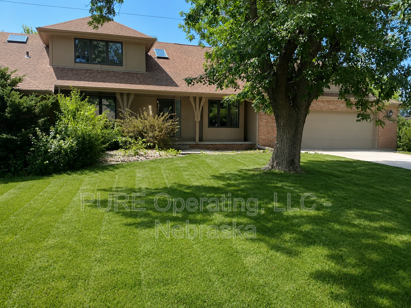 15527 Mason Cir - Photo 4 of 50