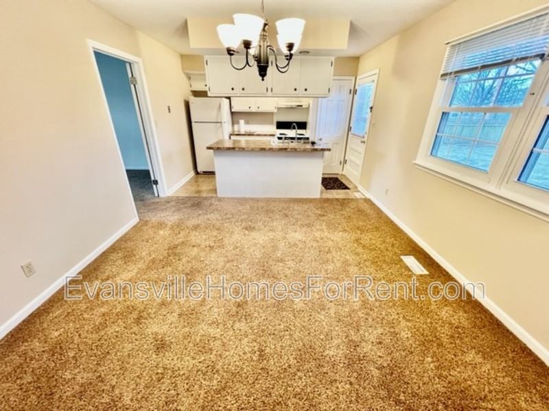 4210 Keck Ave - Photo 6 of 16