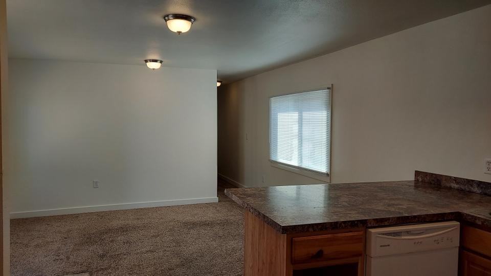 1637 Dickie Rd #6 - Photo 3 of 7