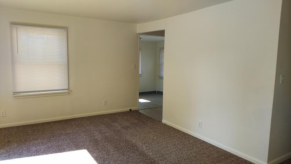 356 Foster Ln #16 - Photo 6 of 9