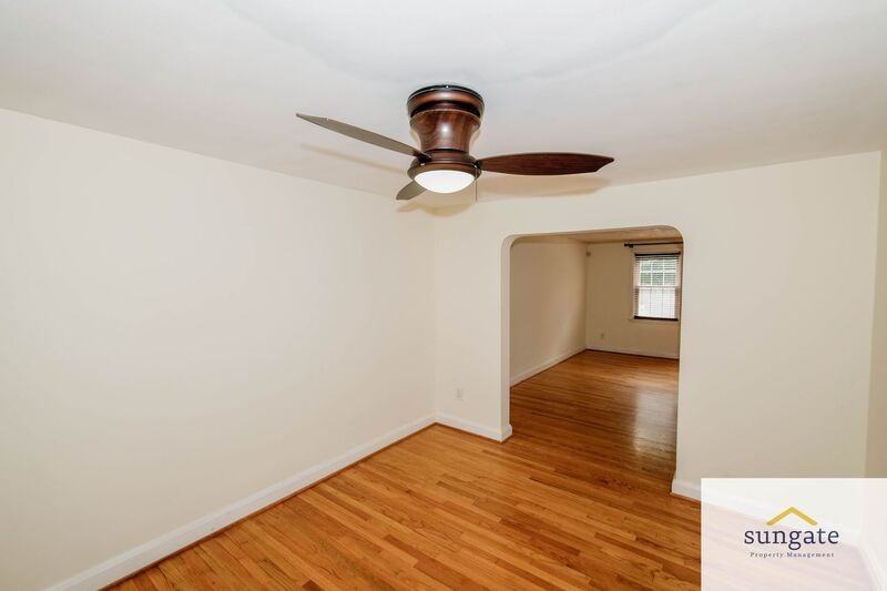 8616 Pleasant Plains Rd - Photo 6 of 42