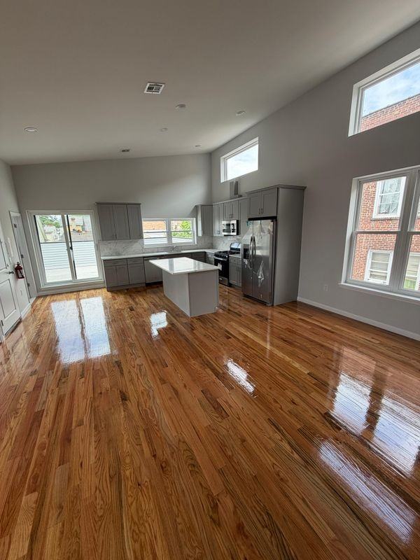 181 Munn Ave - Photo 3 of 5