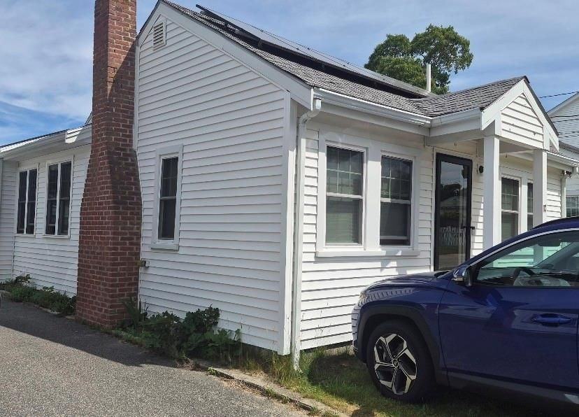 12 Grant St - Photo 2 of 12