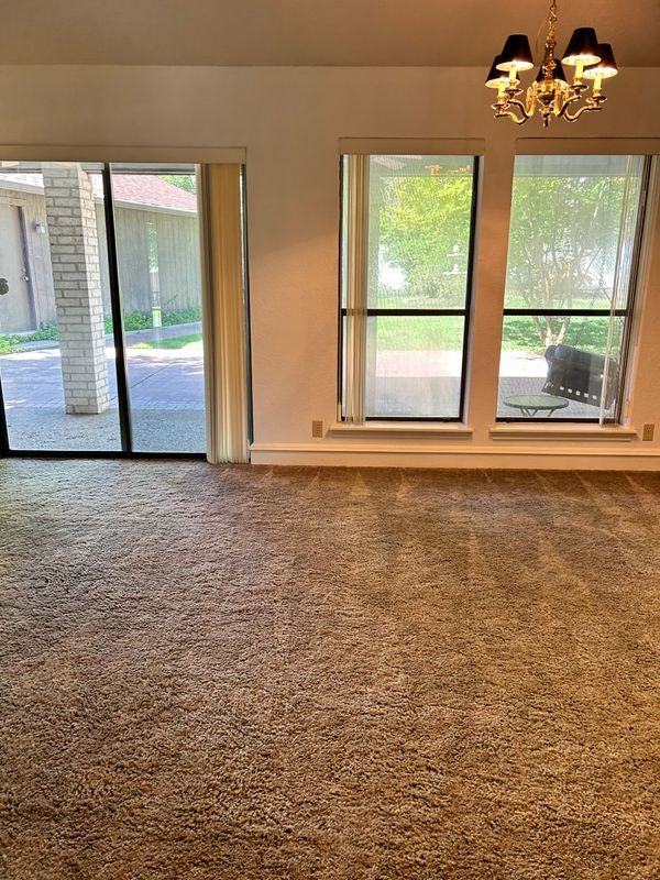 5704 Lands End St - Photo 5 of 37