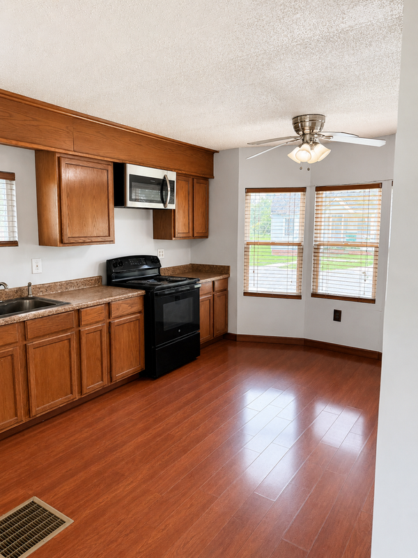 246B Redwood St - Photo 6 of 14