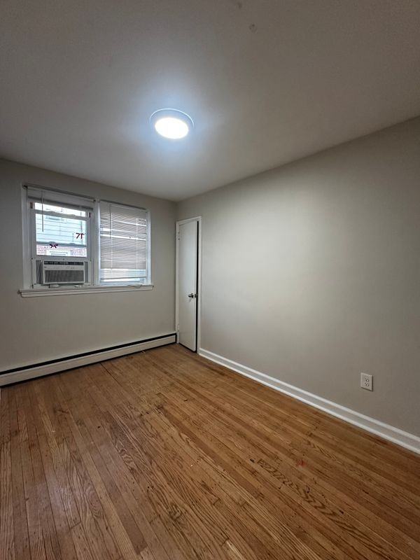 1906 Arthur St ##1f - Photo 2 of 9