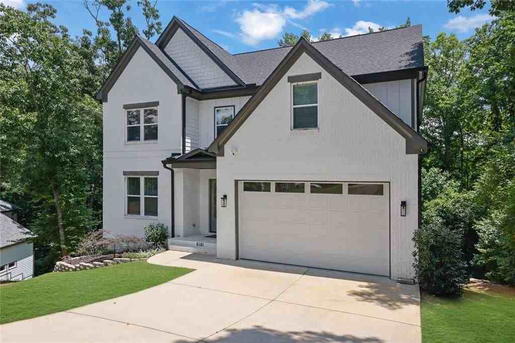 6181 Shoreland Cir - Photo 5 of 49