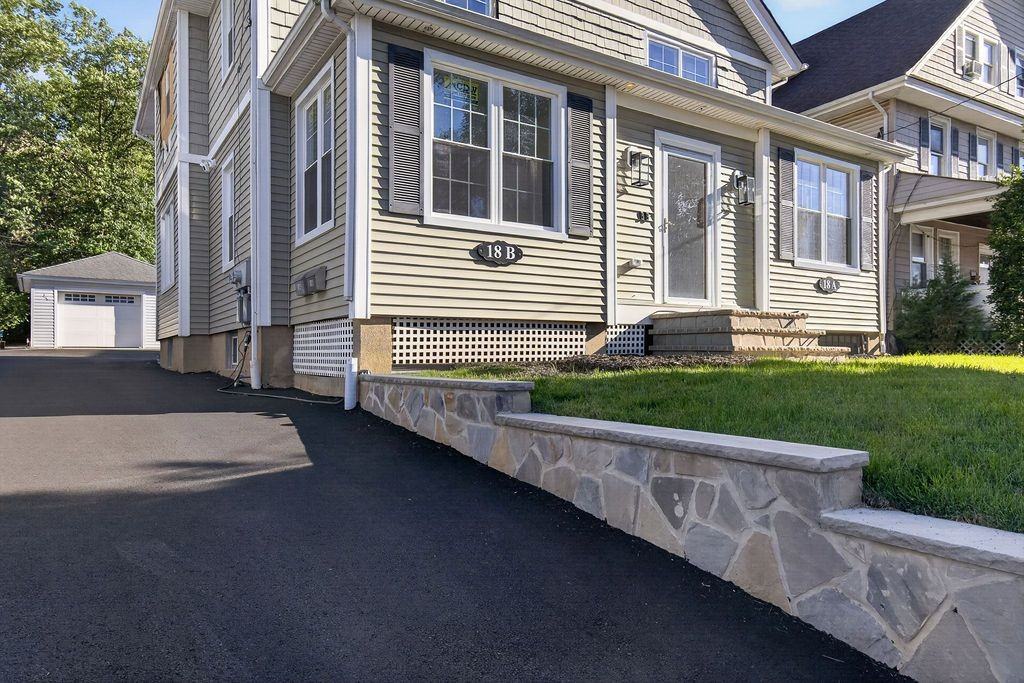 18 Walnut St ##A - Photo 2 of 22