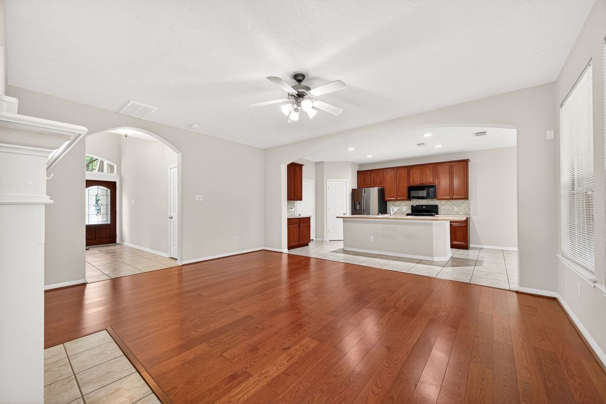 11 Nestlewood Pl - Photo 4 of 32