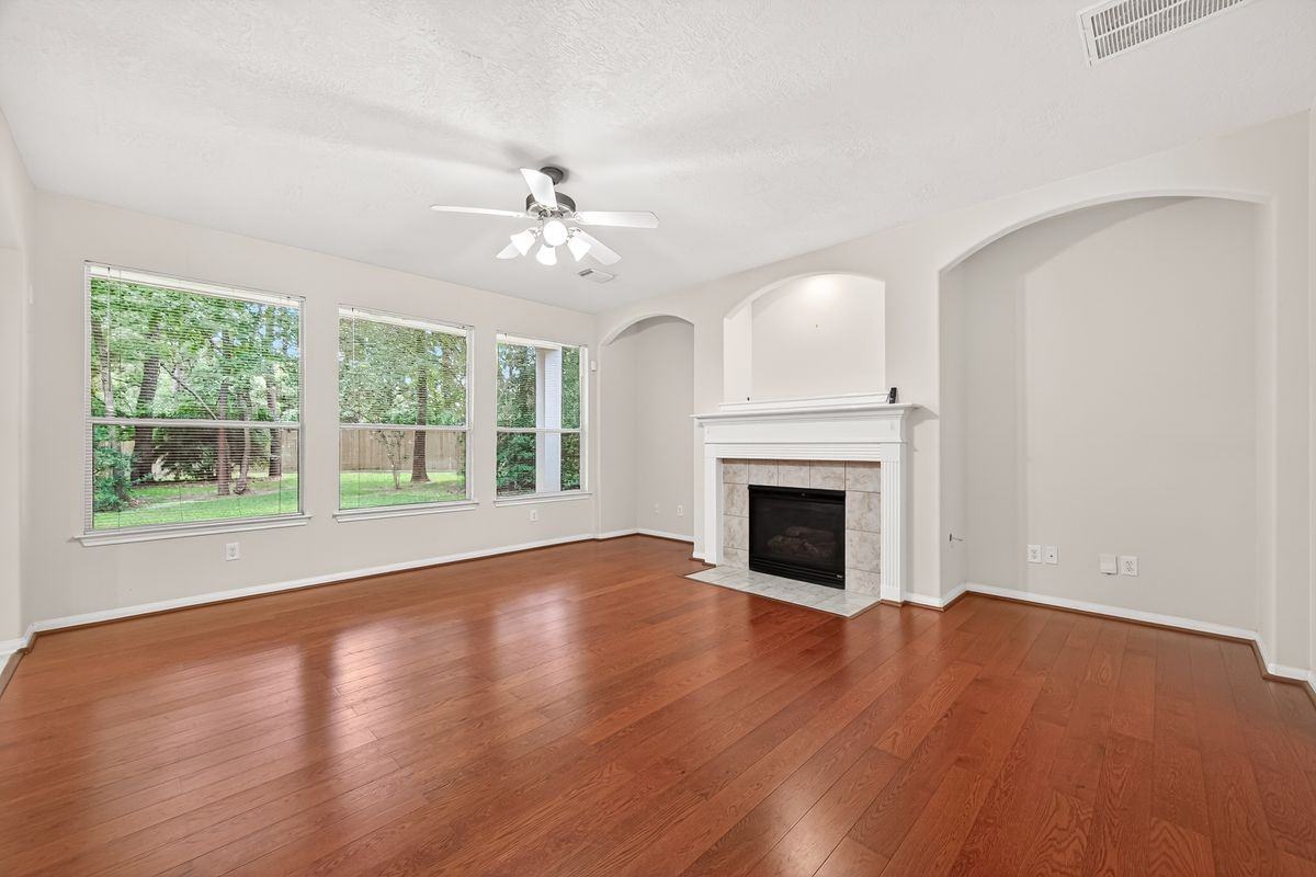 11 Nestlewood Pl - Photo 7 of 32