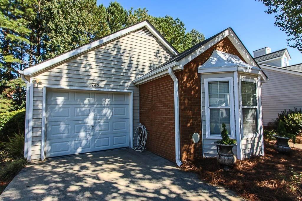 2745 Highland Rdg Nw - Photo 3 of 15