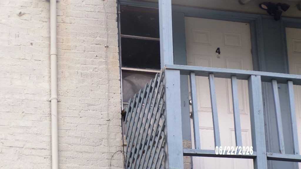 700 N Washington St - Photo 3 of 17