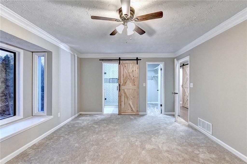 3372 Cottonwood Ln - Photo 6 of 15