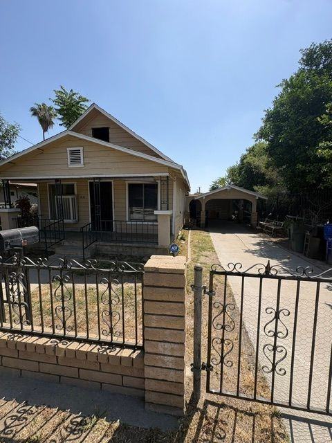 551 Roberds Ave - Photo 2 of 3