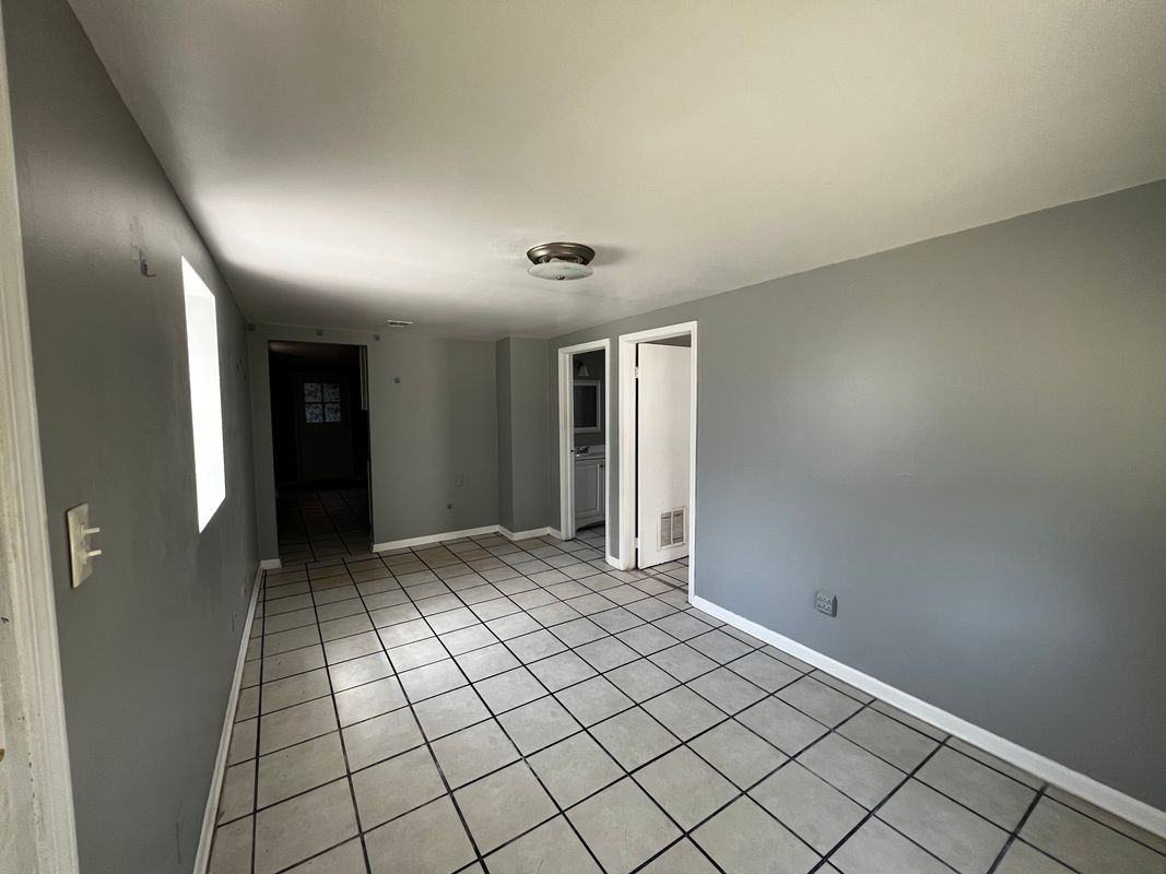 1440 S 49th Ave - Photo 3 of 13