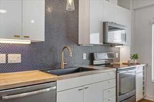 4361 S Congress Ave ##323 - Photo 1 of 1