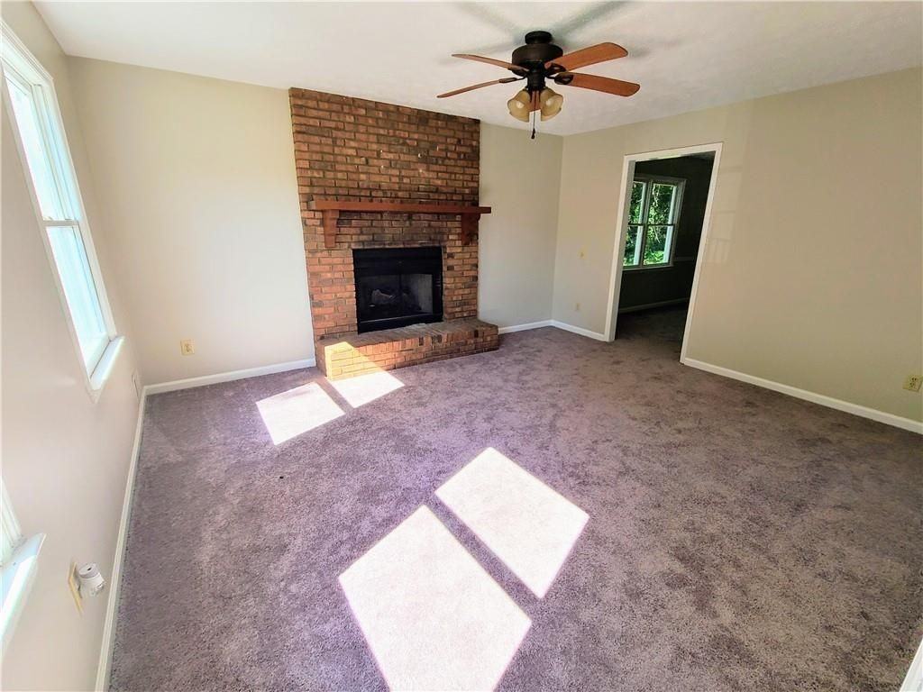 1843 Easter Cody Ct - Photo 2 of 14