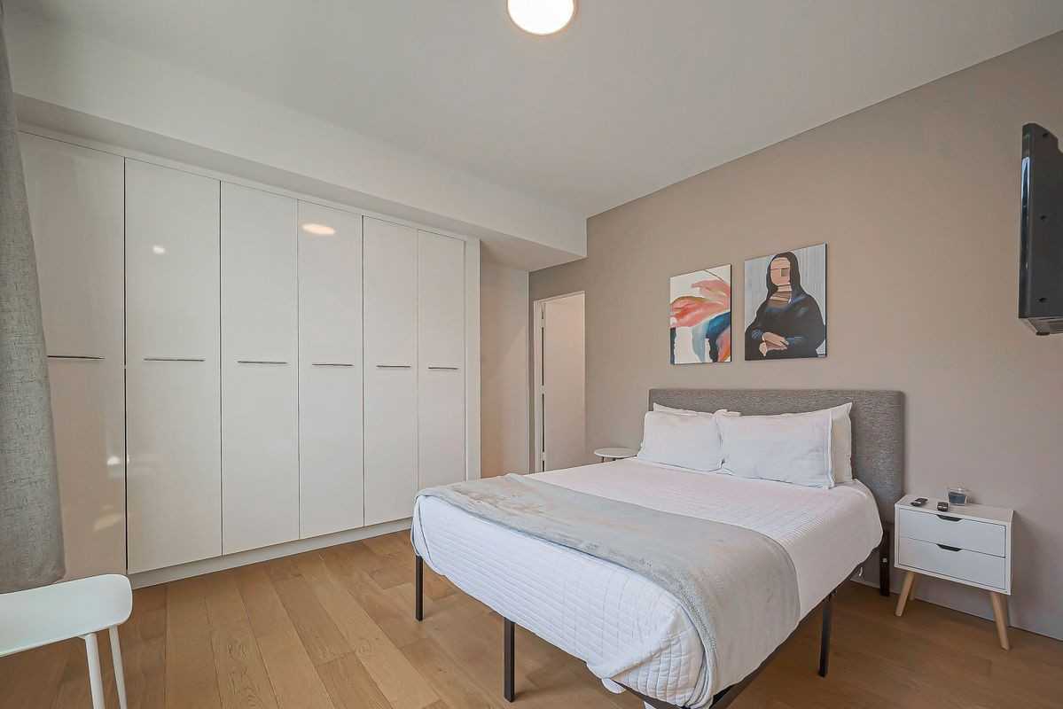 3513 Bell St - Photo 4 of 7