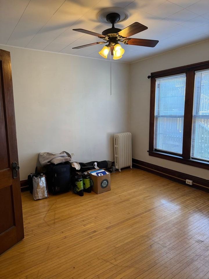 2507 Nicollet Ave. S - Photo 4 of 17