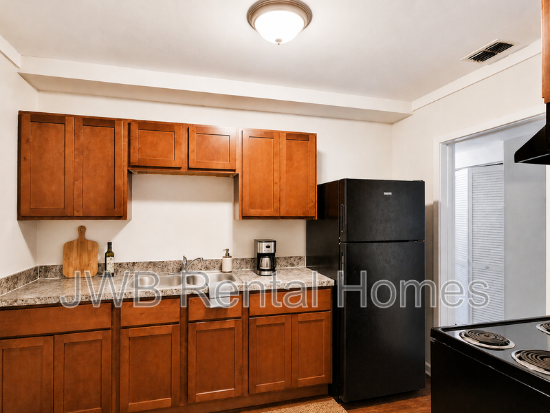 1526 Ribault Scenic Dr - Photo 3 of 11