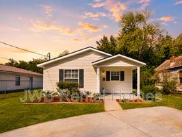 featured image of 1318 Harrison St