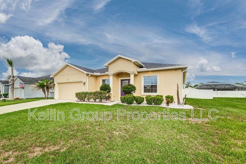 2611 Highlands Creek Way - Photo 2 of 27