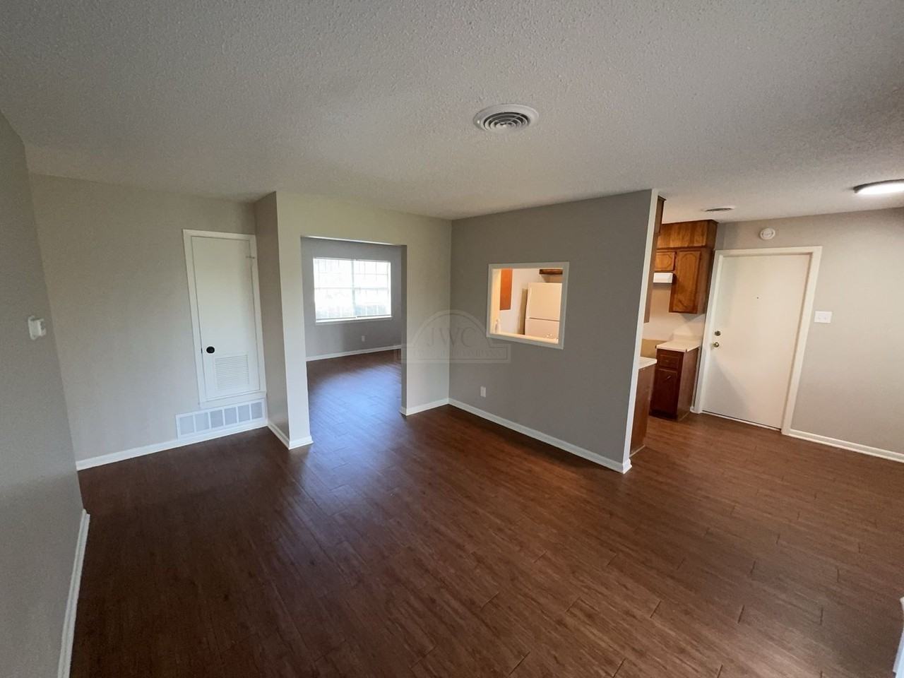 1205 Kathey Dr - Photo 6 of 17