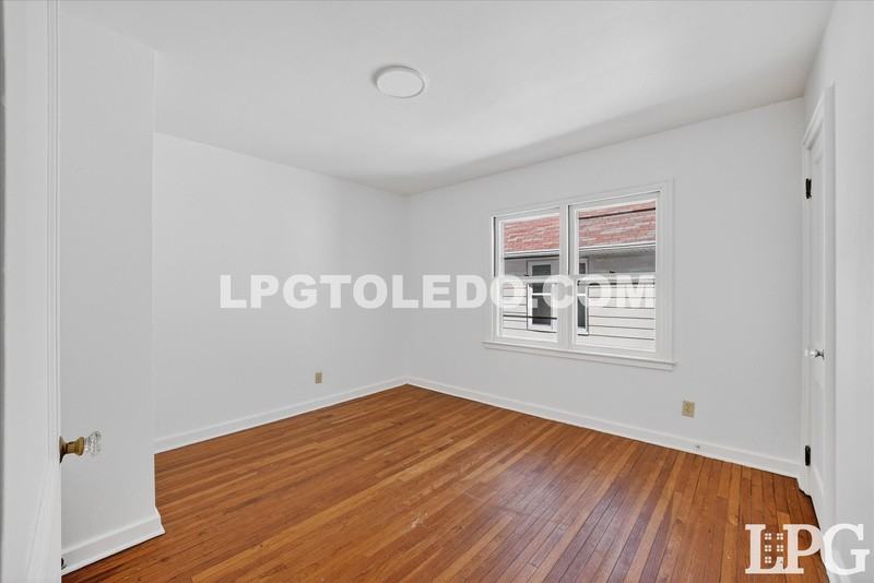 4124 Vermaas Ave - Photo 4 of 16