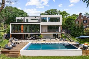 3820 Argyle Ter Nw - Photo 1 of 1